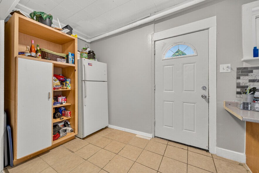 More Photos Of 521 Front St, Catasauqua Storefront Retail Residential For Sale