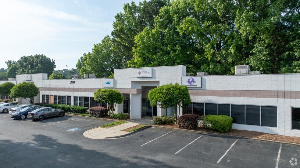 More Photos Of 5100 Reagan Dr, Charlotte Unknown For Lease