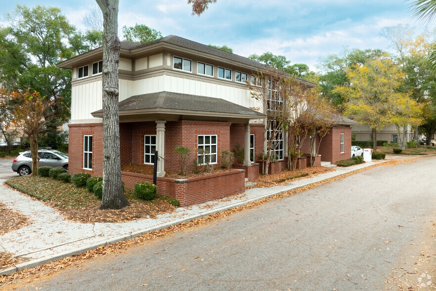 More Photos Of 1037 Chuck Dawley Blvd, Mount Pleasant Office Residential For Lease