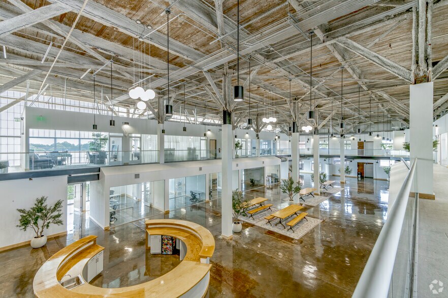 More Photos Of 500 S Main St, Mooresville Unknown For Lease