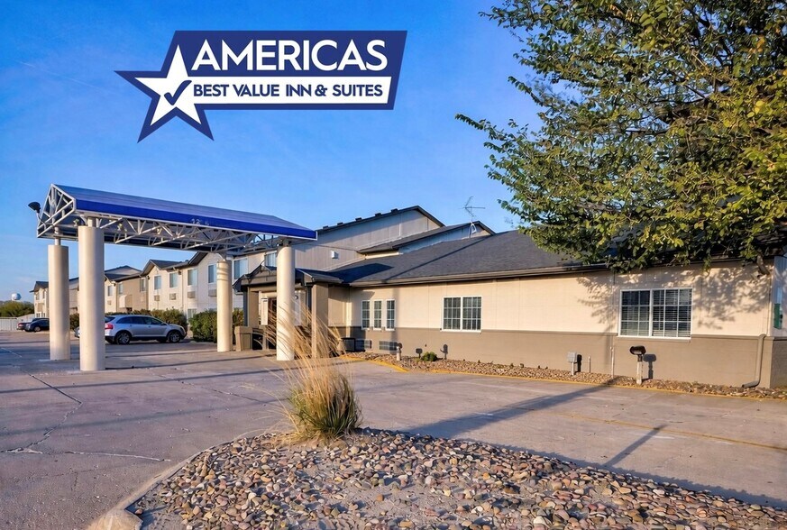 Primary Photo Of 203 SE 7th St, Stuart Hotel For Sale