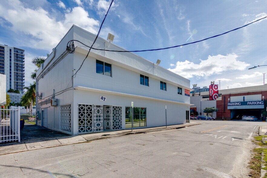 More Photos Of 45-47 NE 36th St, Miami Freestanding For Sale