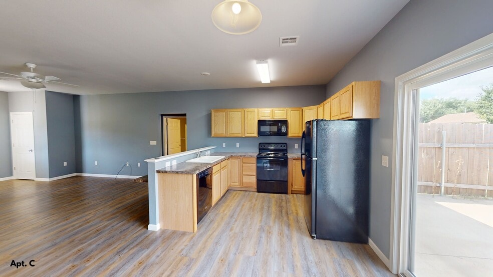 More Photos Of , Kinsley Multifamily For Sale