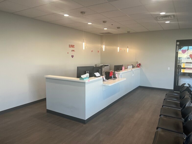 More Photos Of 15099 Kamana Rd, Apple Valley Medical For Lease