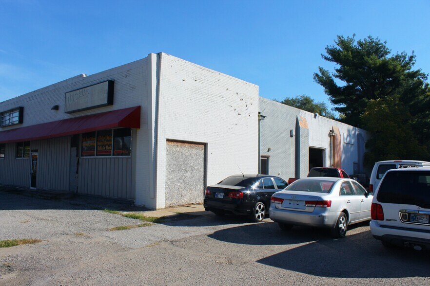 More Photos Of 3031 S Holt Rd, Indianapolis Warehouse For Sale