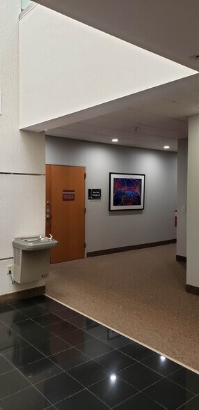 More Photos Of 4011 University Dr, Durham Office Residential For Lease