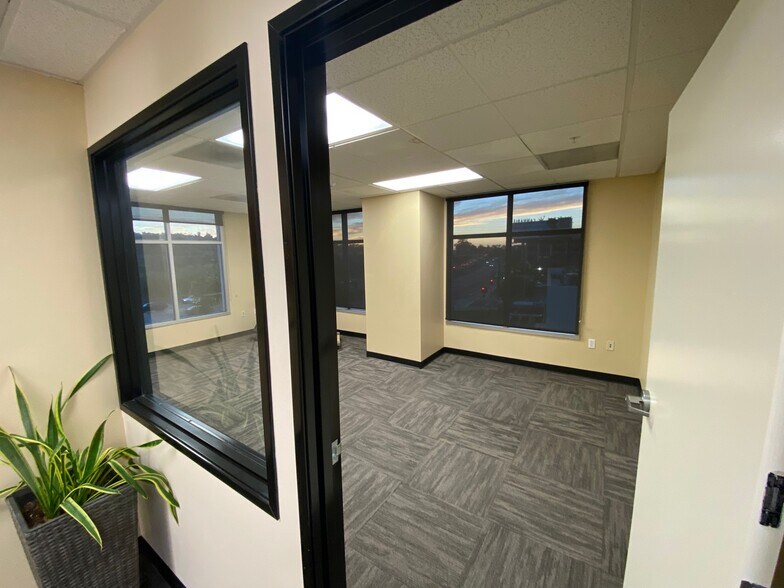 More Photos Of 3186 Vista Way, Oceanside Office For Sale