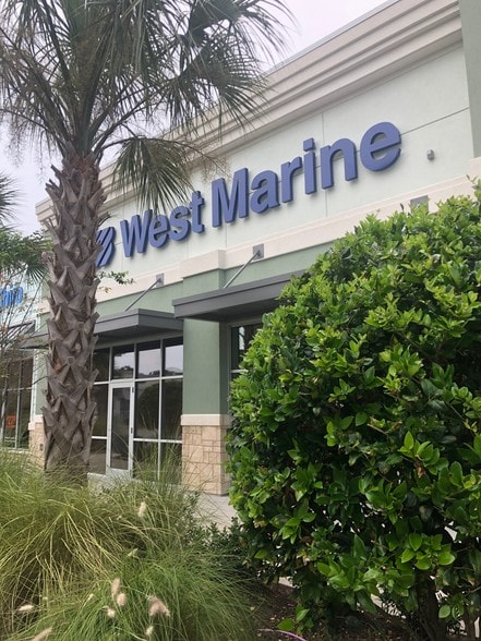 More Photos Of 100 Palm Coast Pky NE, Palm Coast Unknown For Lease