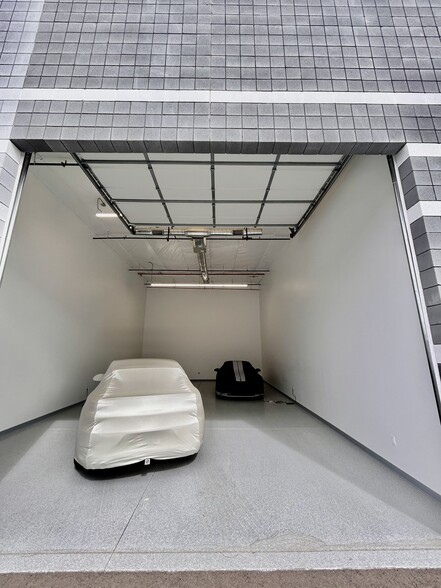 More Photos Of 24415 N 19th Ave, Phoenix Warehouse For Sale