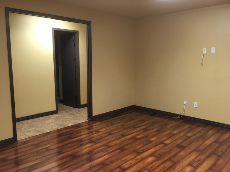 More Photos Of 920 E Main St, Mesa Office For Lease