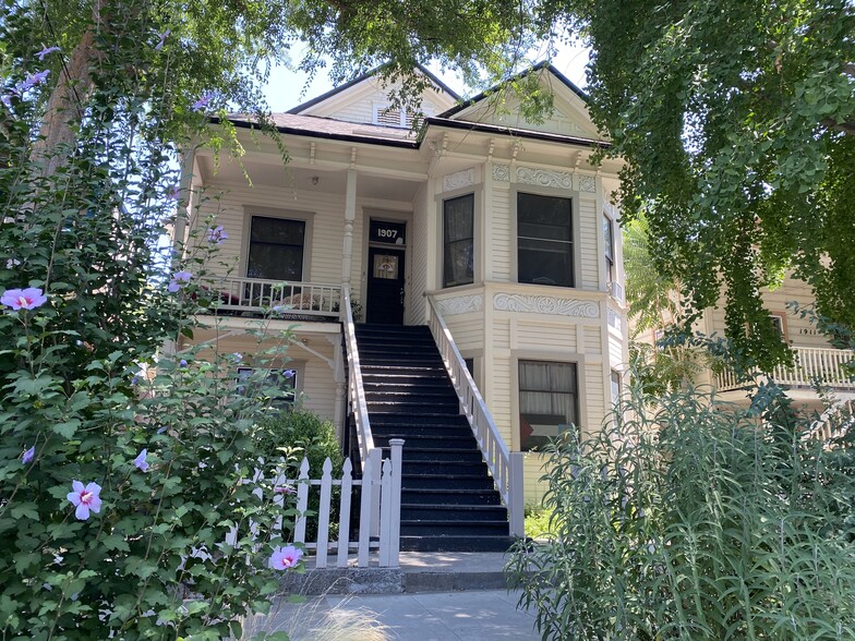 Primary Photo Of 1905 10th St, Sacramento Apartments For Sale