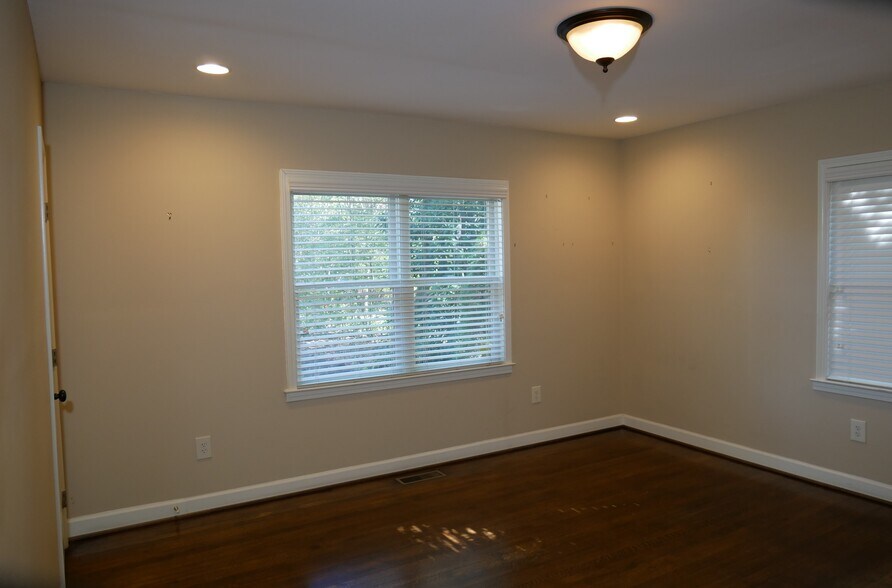 More Photos Of 496 Medlock Rd, Decatur Office Residential For Lease