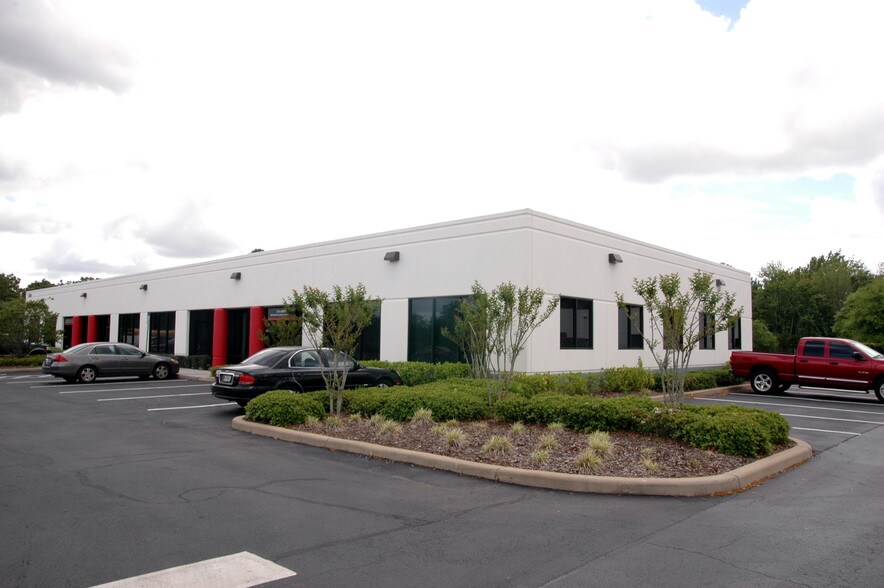 More Photos Of 5770 Hoffner Ave, Orlando Office For Lease