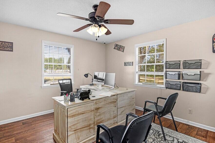 More Photos Of 1060 Miles Xing, Fort Stewart Office For Sale