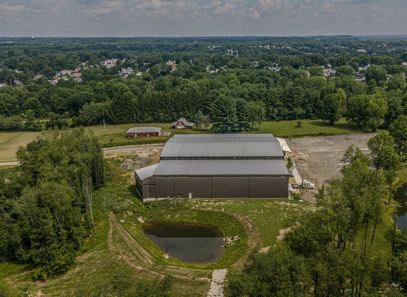 More Photos Of 5205 Cleveland Massillon Rd, Norton Manufacturing For Lease
