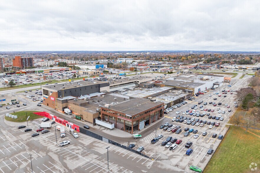 More Photos Of 1603-1615 Dundas St E, Whitby Unknown For Lease