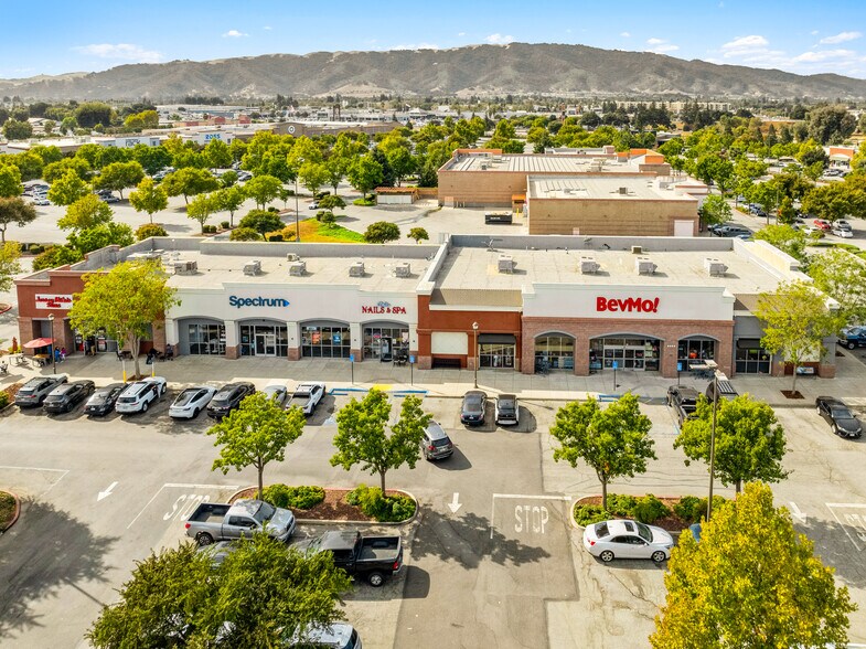 Primary Photo Of 6845-6855 Camino Arroyo dr, Gilroy General Retail For Sale