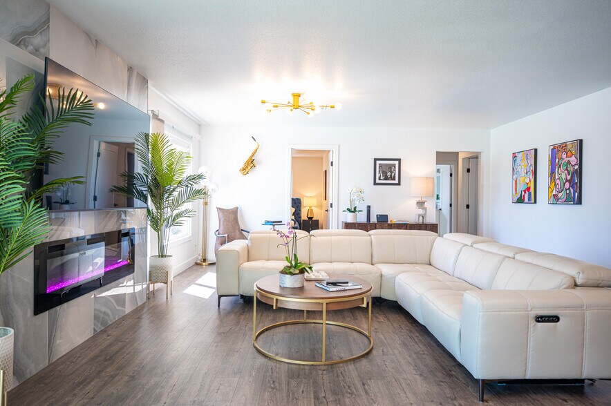 More Photos Of 1305 S 16th St, Las Vegas Specialty For Sale