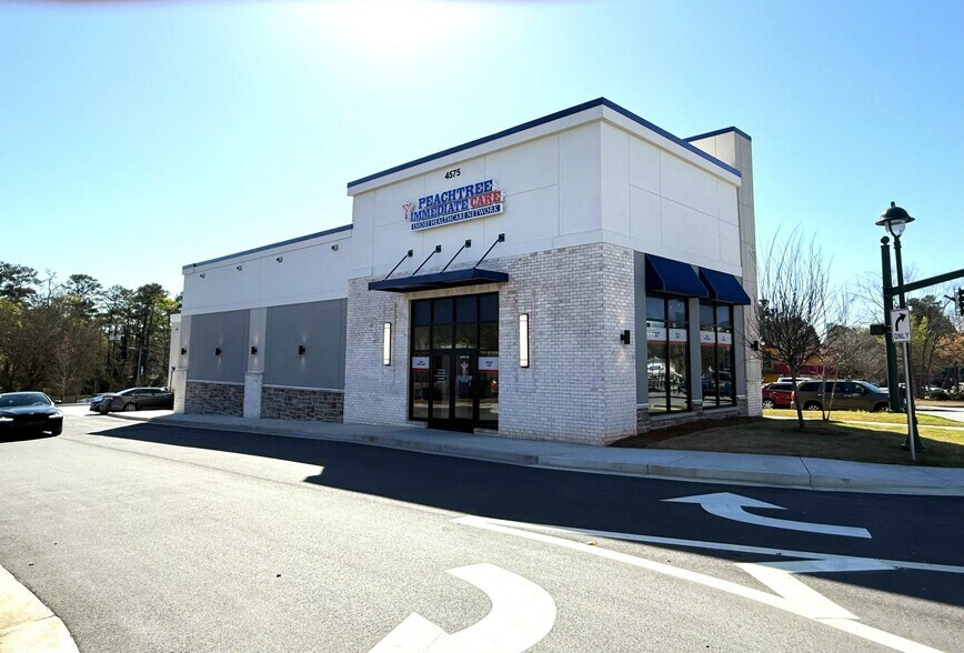 More Photos Of 4575 Roswell Rd, Sandy Springs Freestanding For Sale