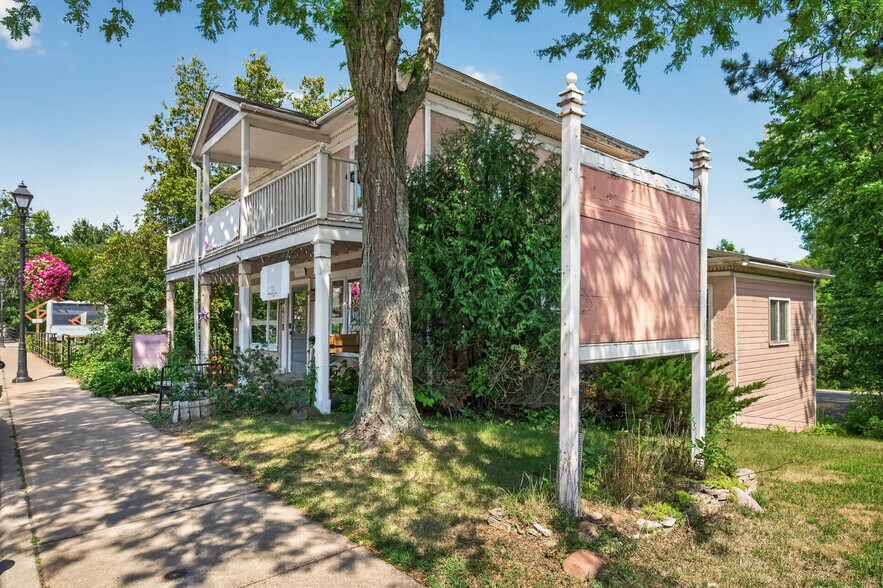 Primary Photo Of 418 Bench St, Taylors Falls Freestanding For Sale