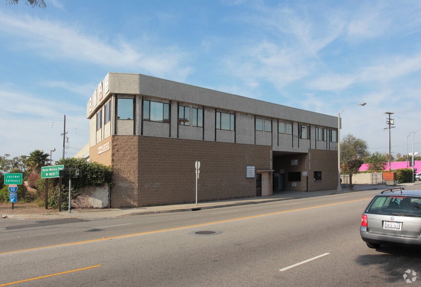More Photos Of 1718-1720 20th St, Santa Monica Storefront Retail Office For Sale