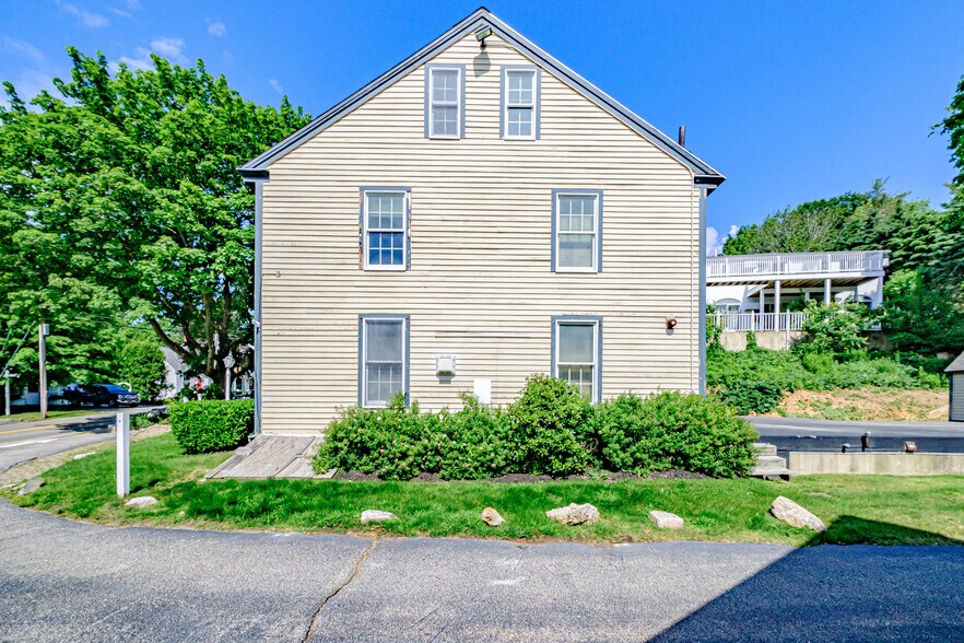 More Photos Of 309 Shore Rd, Ogunquit General Retail For Sale