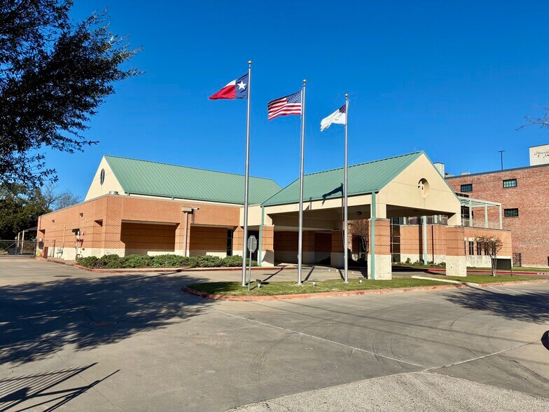 Primary Photo Of 1316 Washington Ave, Houston Schools For Lease