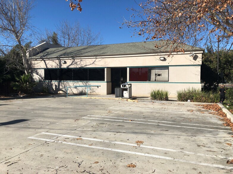More Photos Of 1003 E Devonshire Ave, Hemet General Retail For Sale