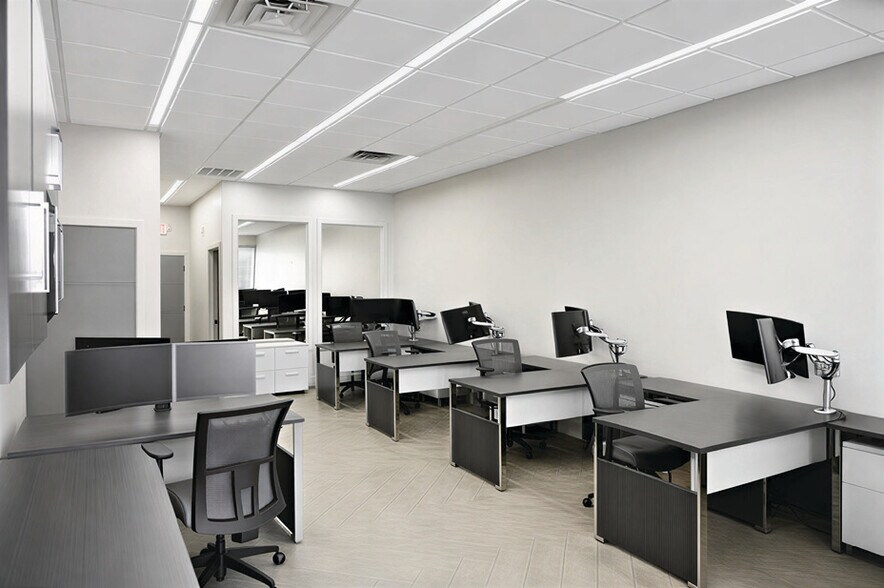 More Photos Of 426 Clifton Ave, Lakewood Office For Sale