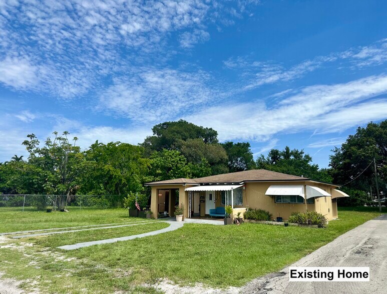 More Photos Of 2531 Pierce St, Hollywood Land For Sale