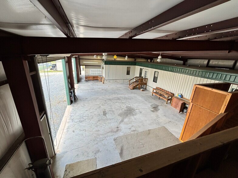 More Photos Of 19300 Valdosta Hwy, Valdosta Distribution For Lease