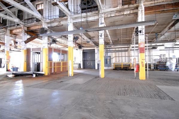 More Photos Of 100 Business St, Hyde Park Unknown For Lease