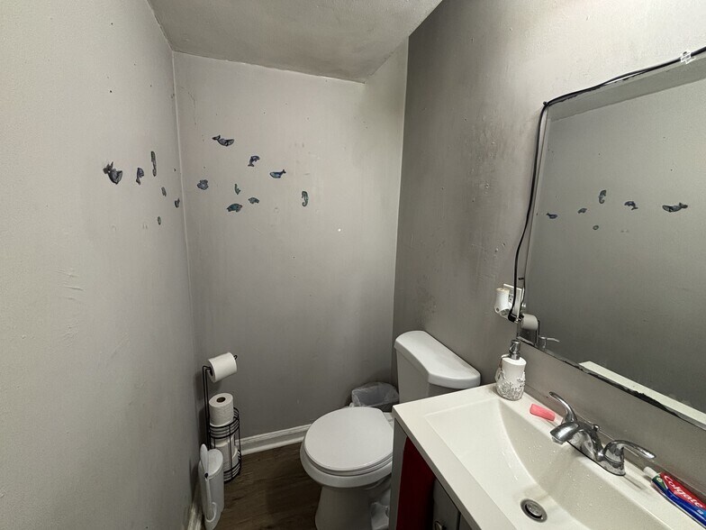 More Photos Of 15488 Mount Calvert Rd, Upper Marlboro Apartments For Sale