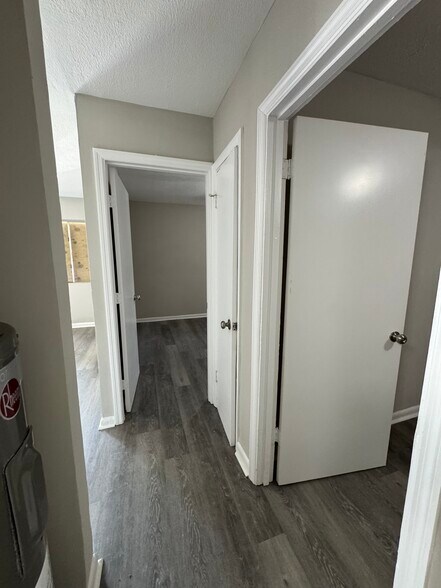 More Photos Of 784 Terminal Ct, Columbus Apartments For Sale