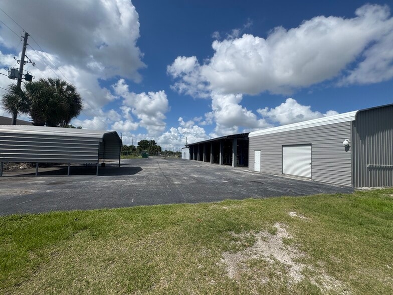 More Photos Of 1265 Pine Ave, Orlando Warehouse For Lease