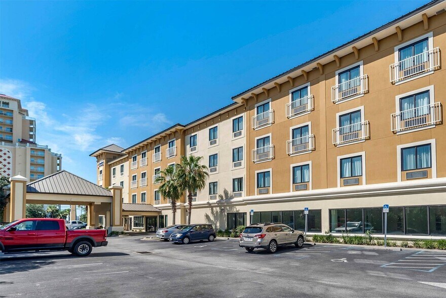 More Photos Of 137 Miracle Strip Pky SW, Fort Walton Beach Hotel For Sale