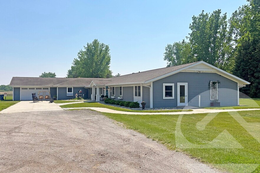 Primary Photo Of 17935 Roosevelt Rd, Hemlock Assisted Living For Sale