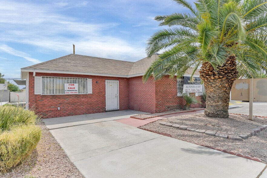 More Photos Of 1601 S Maryland Pky, Las Vegas Office For Sale