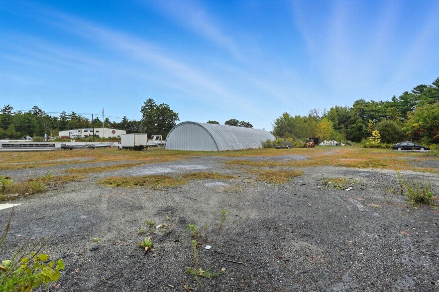 More Photos Of 120 Southbridge Rd, North Oxford Land For Sale