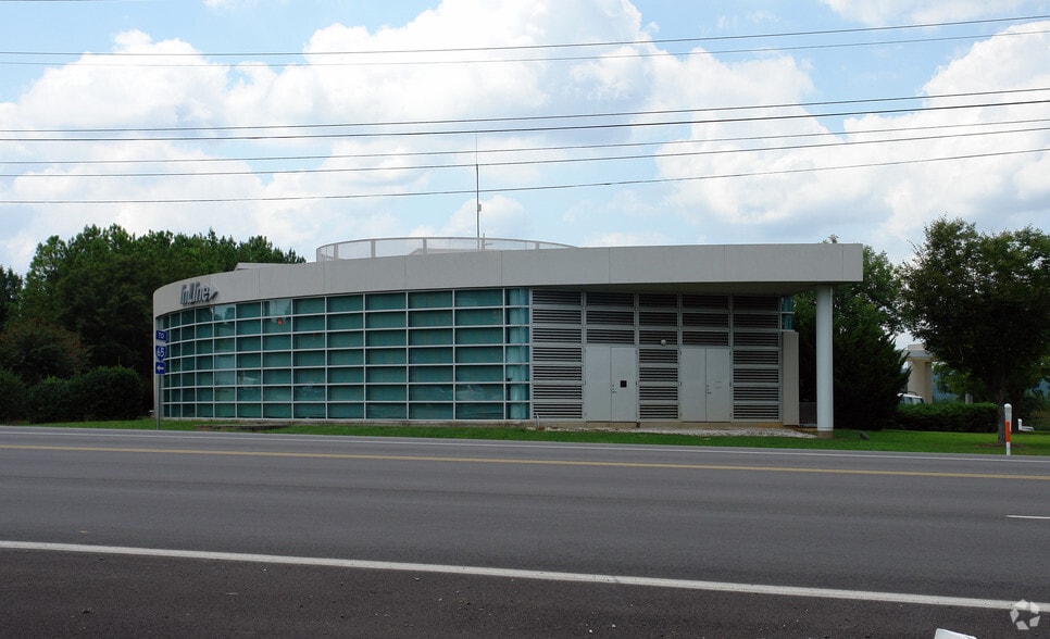 More Photos Of 600 Lakeshore Pky, Birmingham Medical For Lease