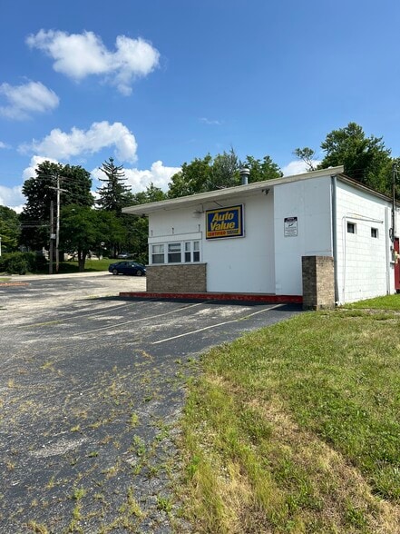 More Photos Of 501 E Trotwood Blvd, Trotwood Auto Repair For Sale