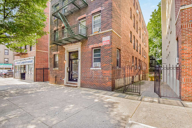 More Photos Of 3314 34th Ave, Long Island City Apartments For Sale