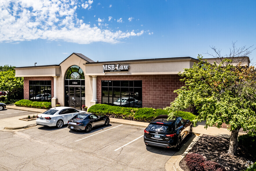 Primary Photo Of 11812-11848 W 135th St, Overland Park Medical For Lease