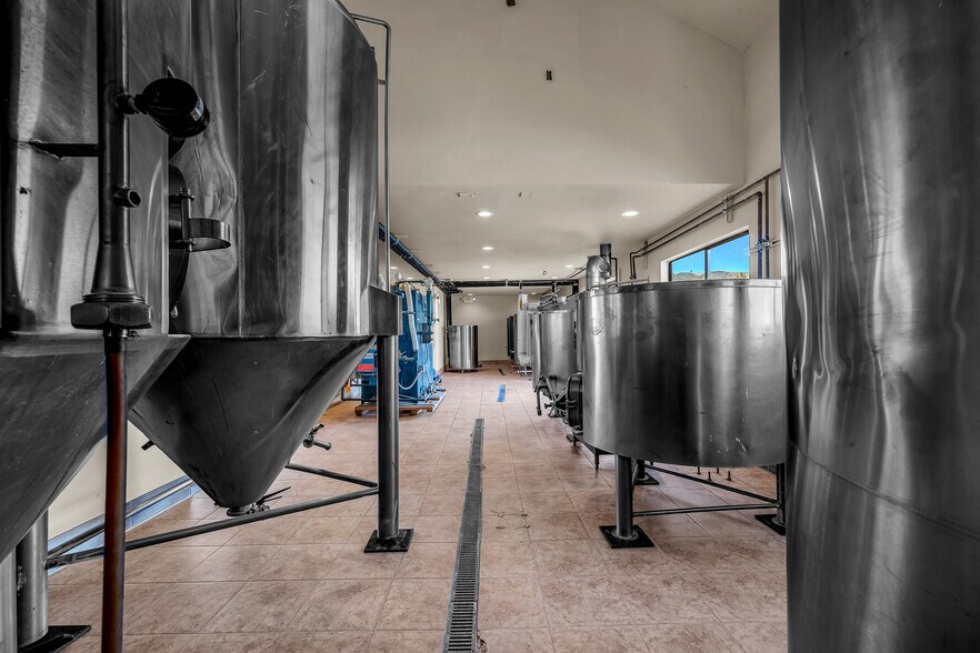 More Photos Of 658 Lebec Rd, Lebec Restaurant For Sale