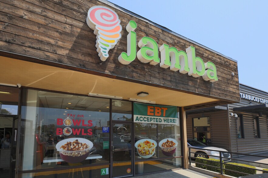 More Photos Of 605-619 W Manchester Blvd, Inglewood Unknown For Lease