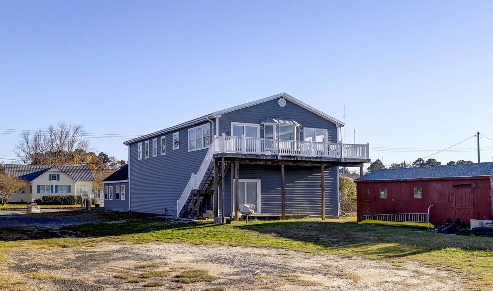 More Photos Of 3691 Main St, Chincoteague Marina For Sale