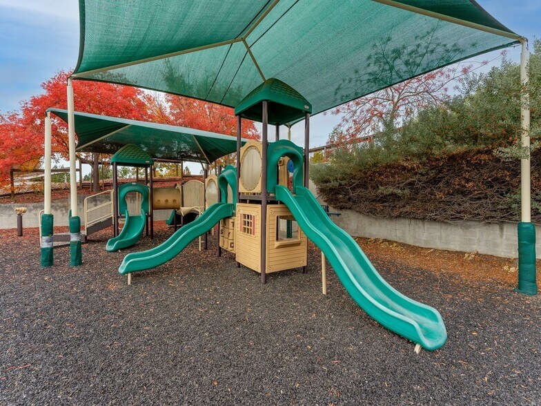 More Photos Of 2425 Camino Tassajara, Danville Schools For Sale