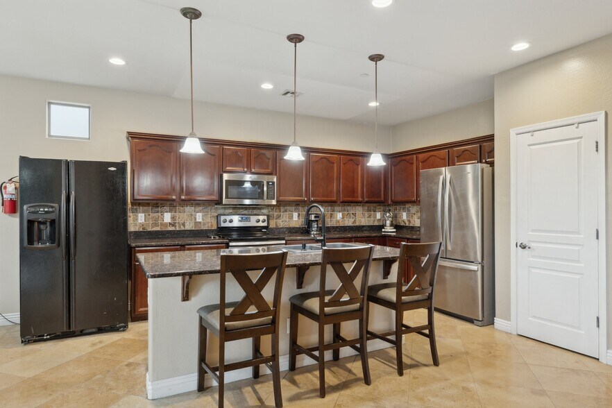 More Photos Of 2123 W Maya Way, Phoenix Healthcare For Sale