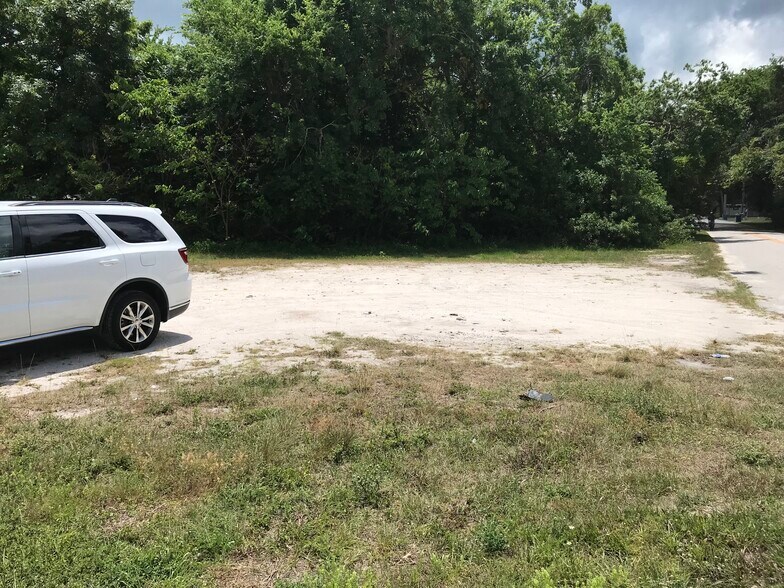 More Photos Of 1010 Canal St, New Smyrna Beach Land For Sale