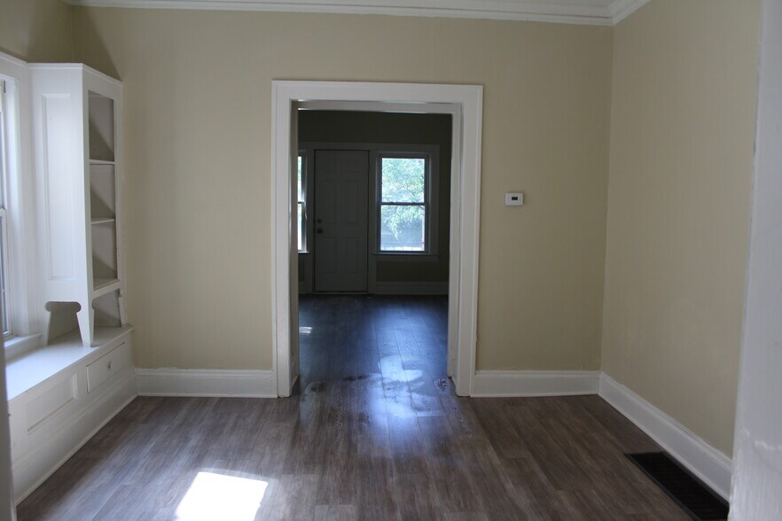 More Photos Of 957 E 143rd St, Cleveland Multifamily For Sale